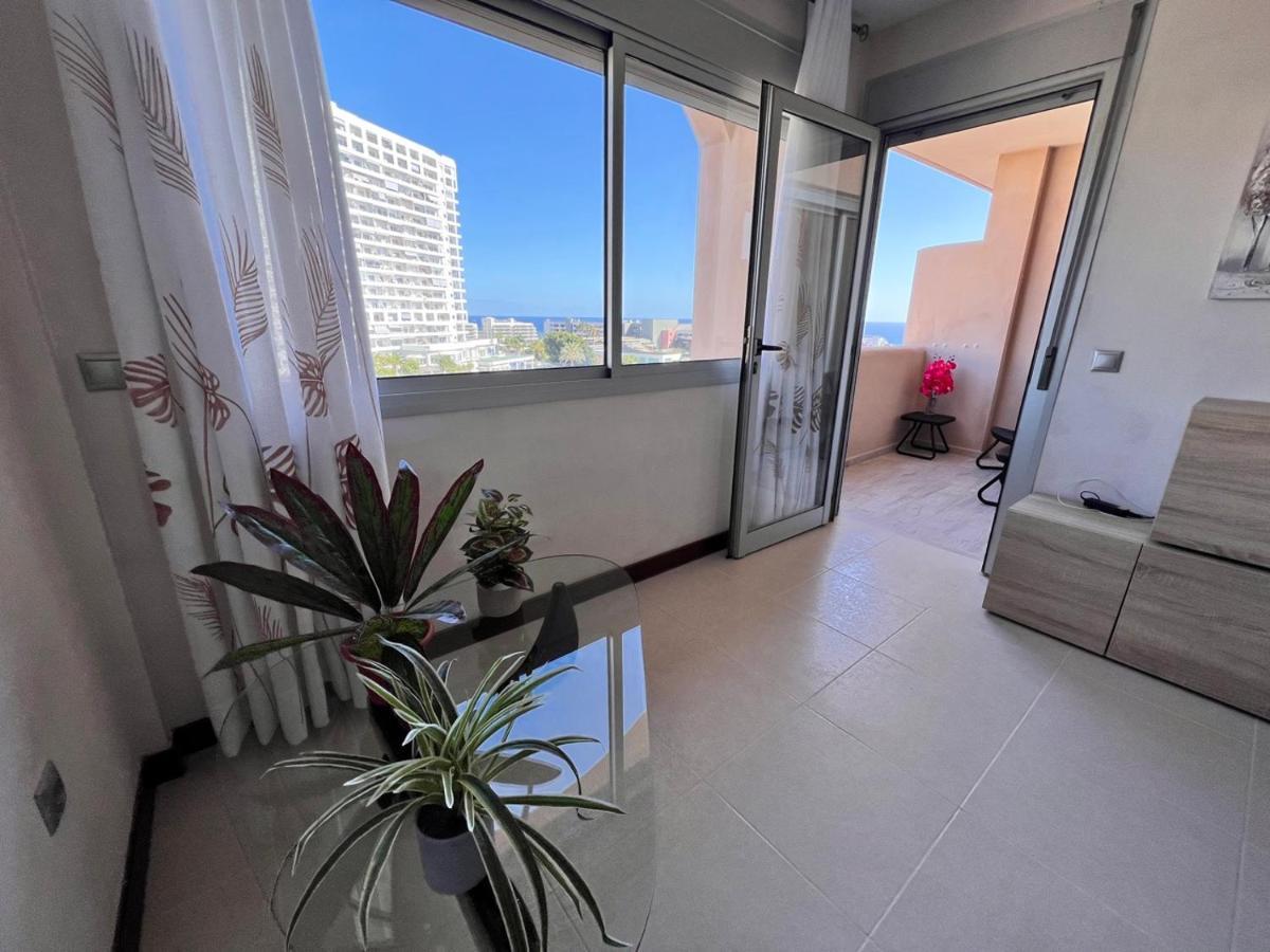 Seaview Paradise Hard Rock Apartment 아데제 외부 사진