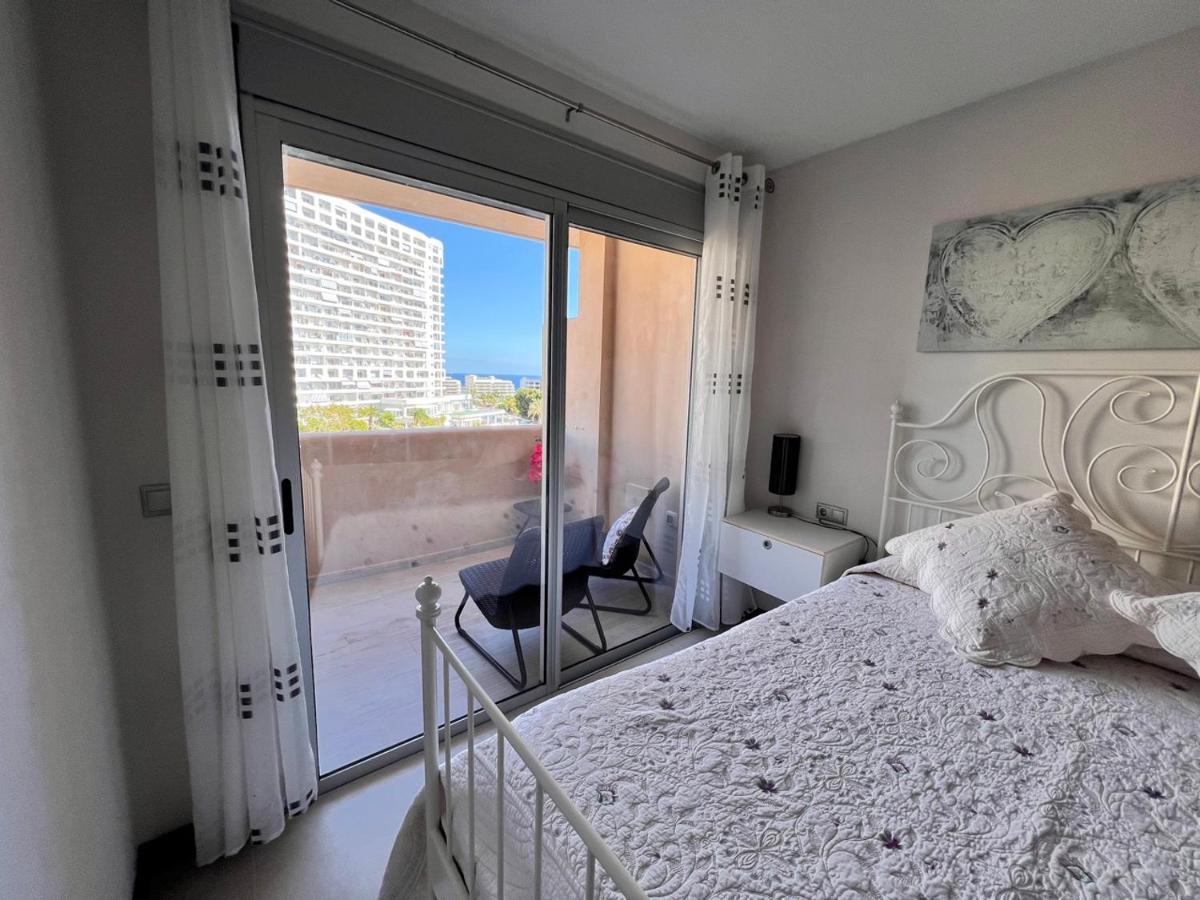 Seaview Paradise Hard Rock Apartment 아데제 외부 사진