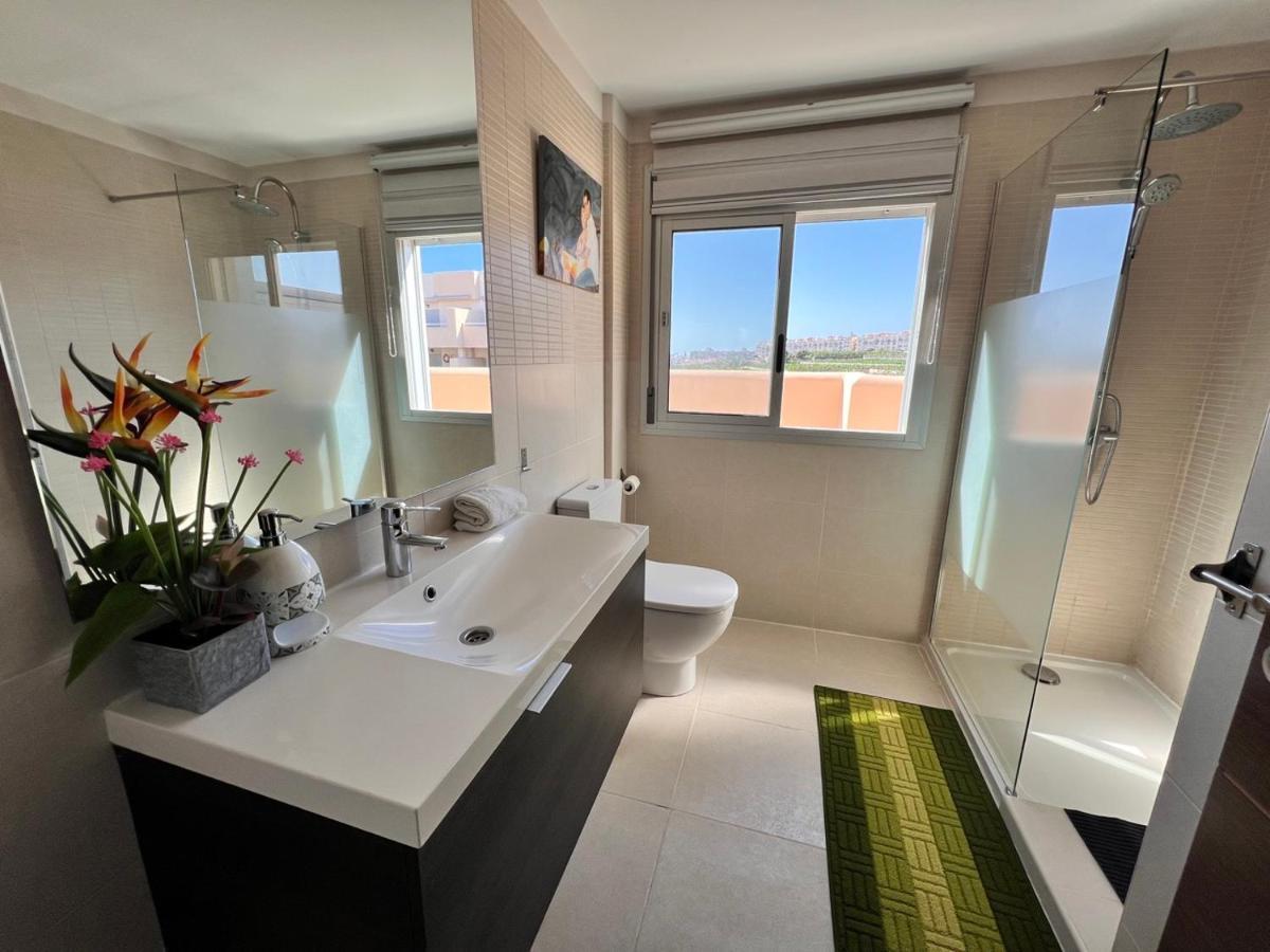 Seaview Paradise Hard Rock Apartment 아데제 외부 사진